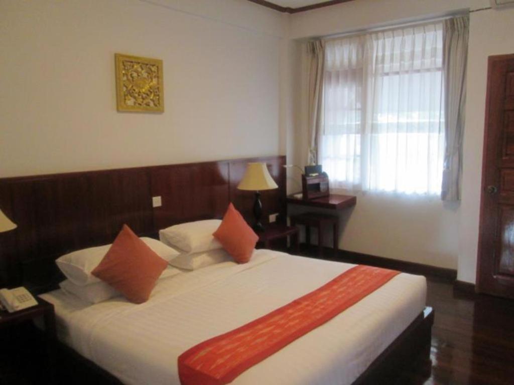 Hotel Maineli Nyaung Shwe Ngoại thất bức ảnh