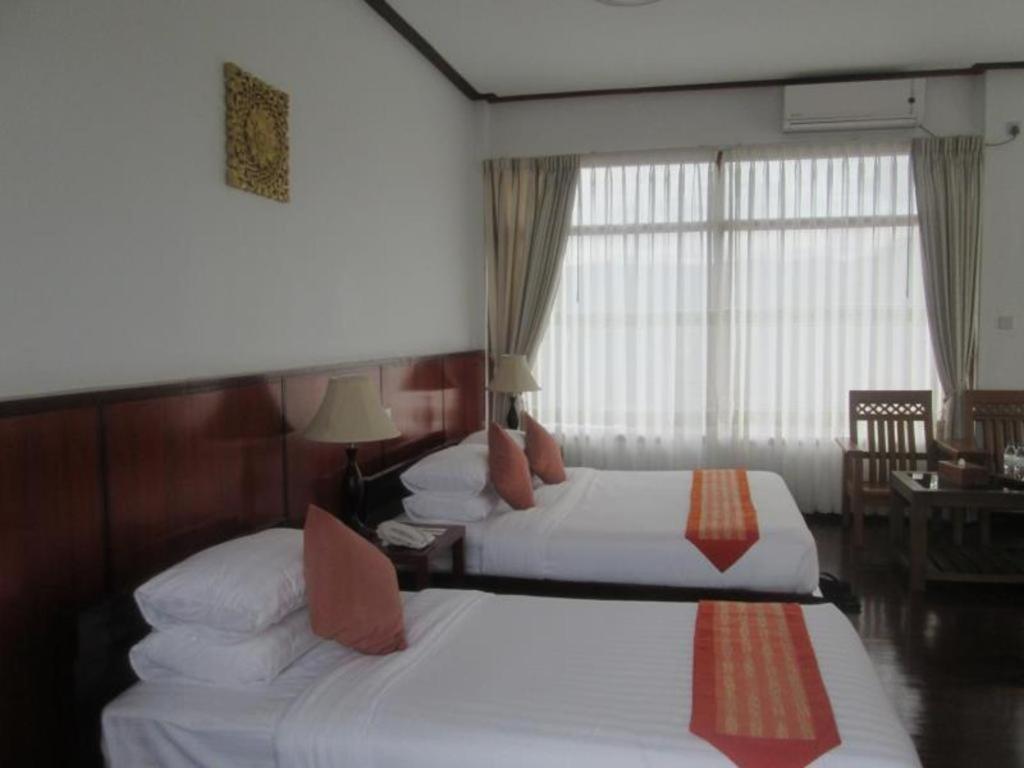 Hotel Maineli Nyaung Shwe Ngoại thất bức ảnh