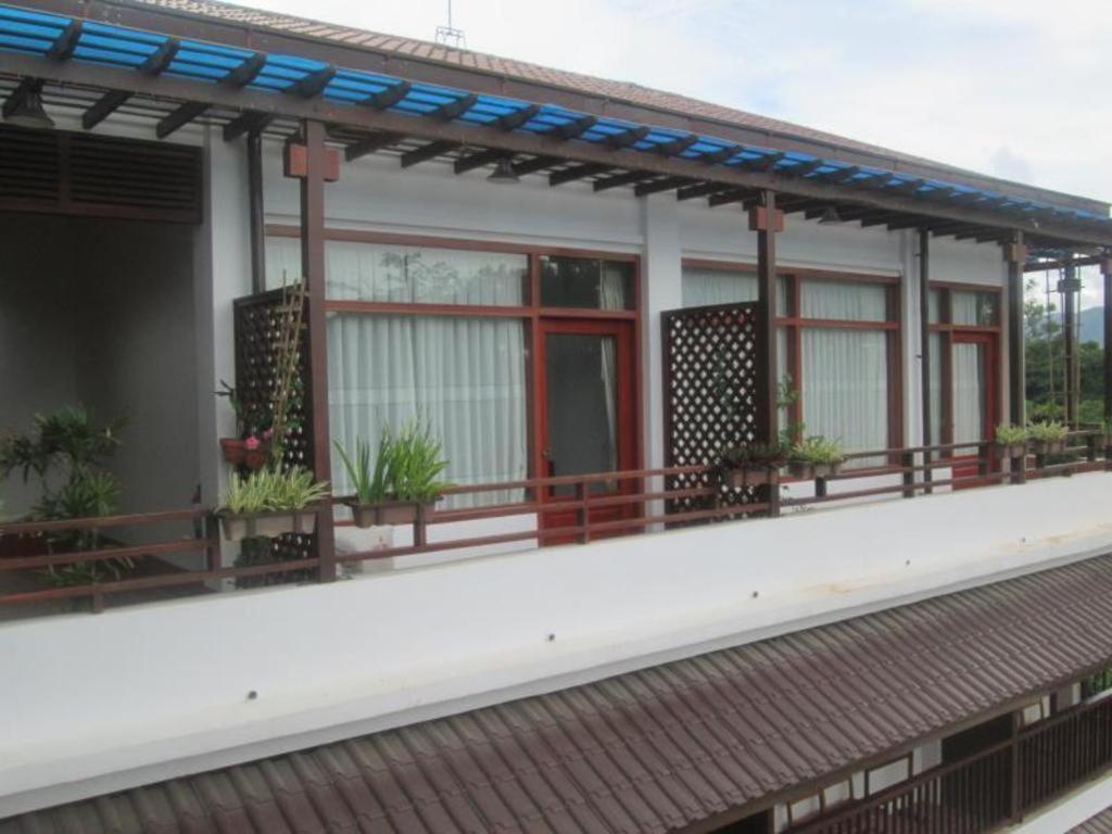 Hotel Maineli Nyaung Shwe Ngoại thất bức ảnh