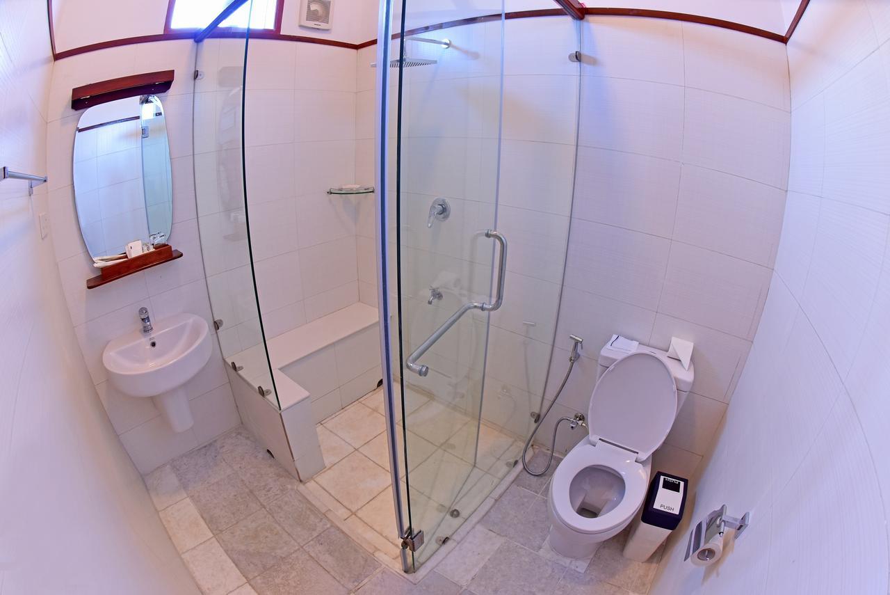 Hotel Maineli Nyaung Shwe Ngoại thất bức ảnh