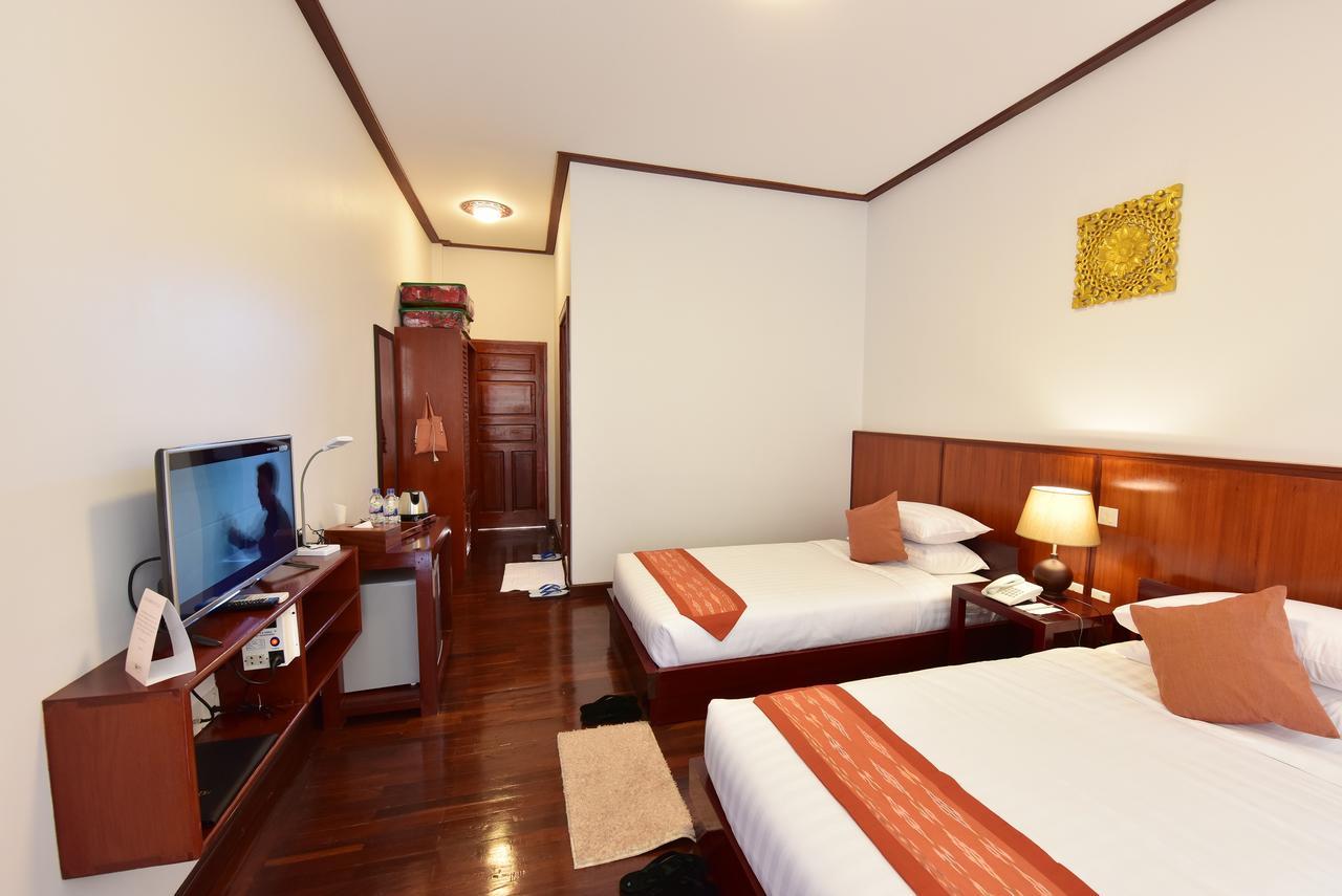 Hotel Maineli Nyaung Shwe Ngoại thất bức ảnh